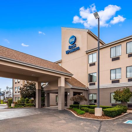 Best Western B R Guest Зейнсвил Екстериор снимка